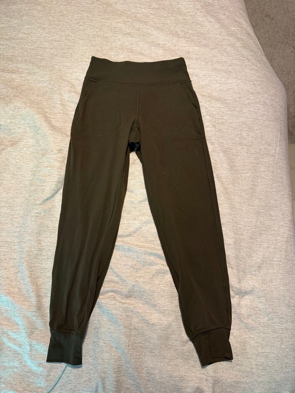 Lululemon Olive Green Joggers Size 6